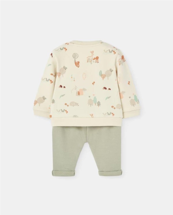 CONJUNTO PANTALÓN CON SUDADERA ESTAMPADA