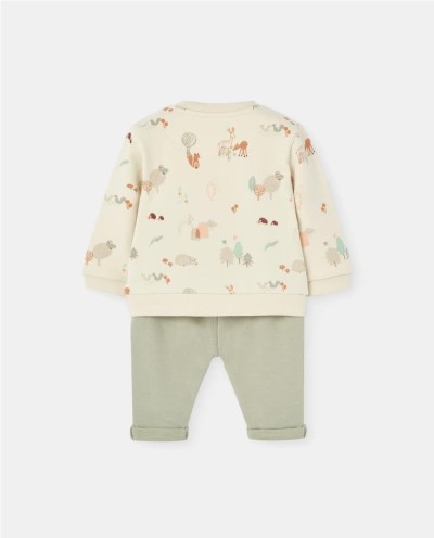 CONJUNTO PANTALÓN CON SUDADERA ESTAMPADA