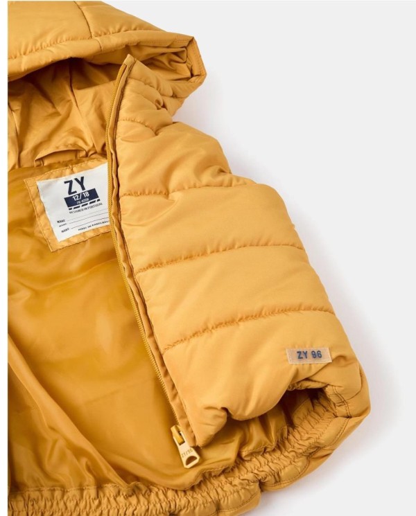 CHALECO ACOLCHADO CON CAPUCHA