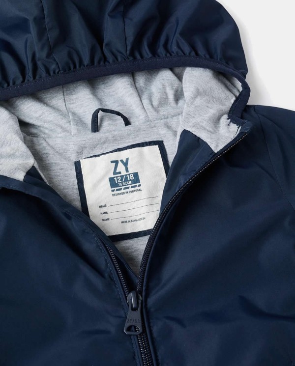 CORTAVIENTOS CON CAPUCHA BASIC 2