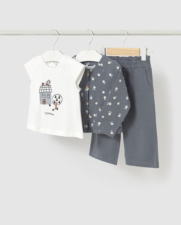 CONJUNTO 3 PIEZAS CON CHAQUETA ESTAMPADA