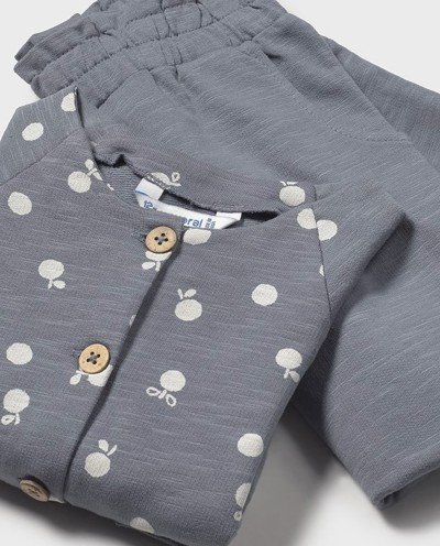 CONJUNTO 3 PIEZAS CON CHAQUETA ESTAMPADA