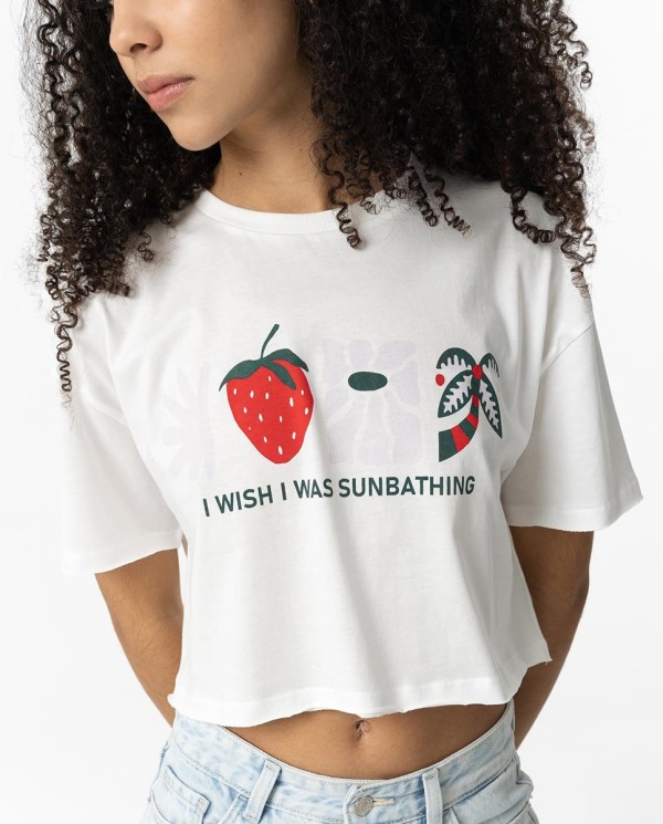 CAMISETA CROPPED CON ESTAMPADO FRONTAL NATA 2