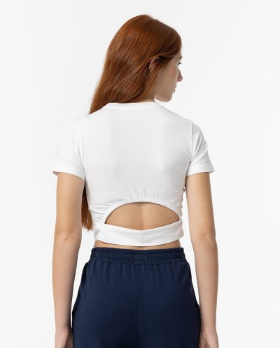 CAMISETA CON ABERTURA EN LA ESPALDA