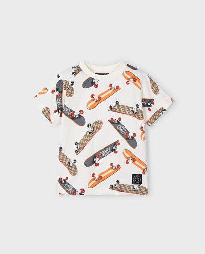 CAMISETA ESTAMPADA MONOPATÍN