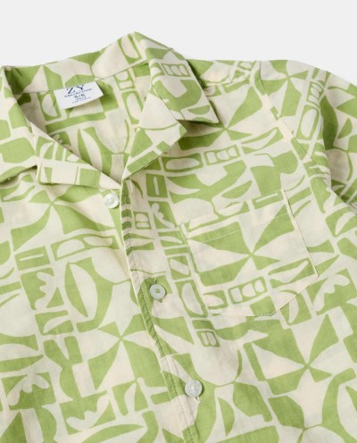 CAMISA M/CORTA ESTAMPADA