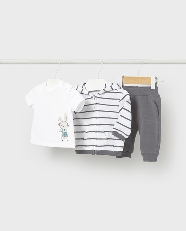 CHÁNDAL CON CAMISETA BUNNY