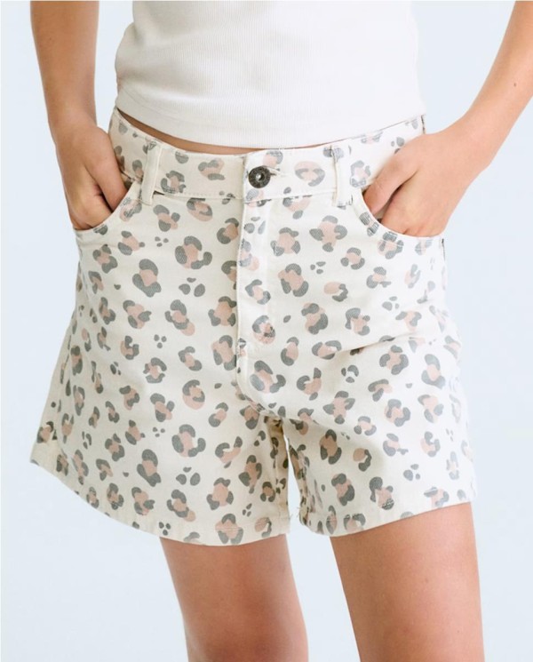 SHORT SARGA ESTAMPADO 2