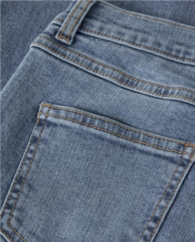 PANTALÓN DENIM CORTE ANCHO