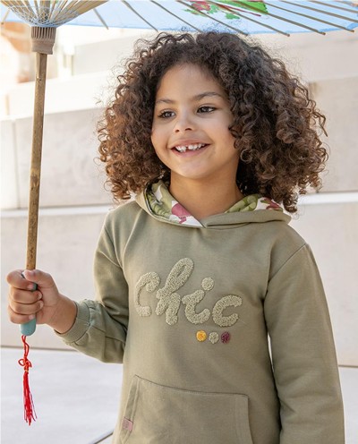VESTIDO CAPUCHA CHIC